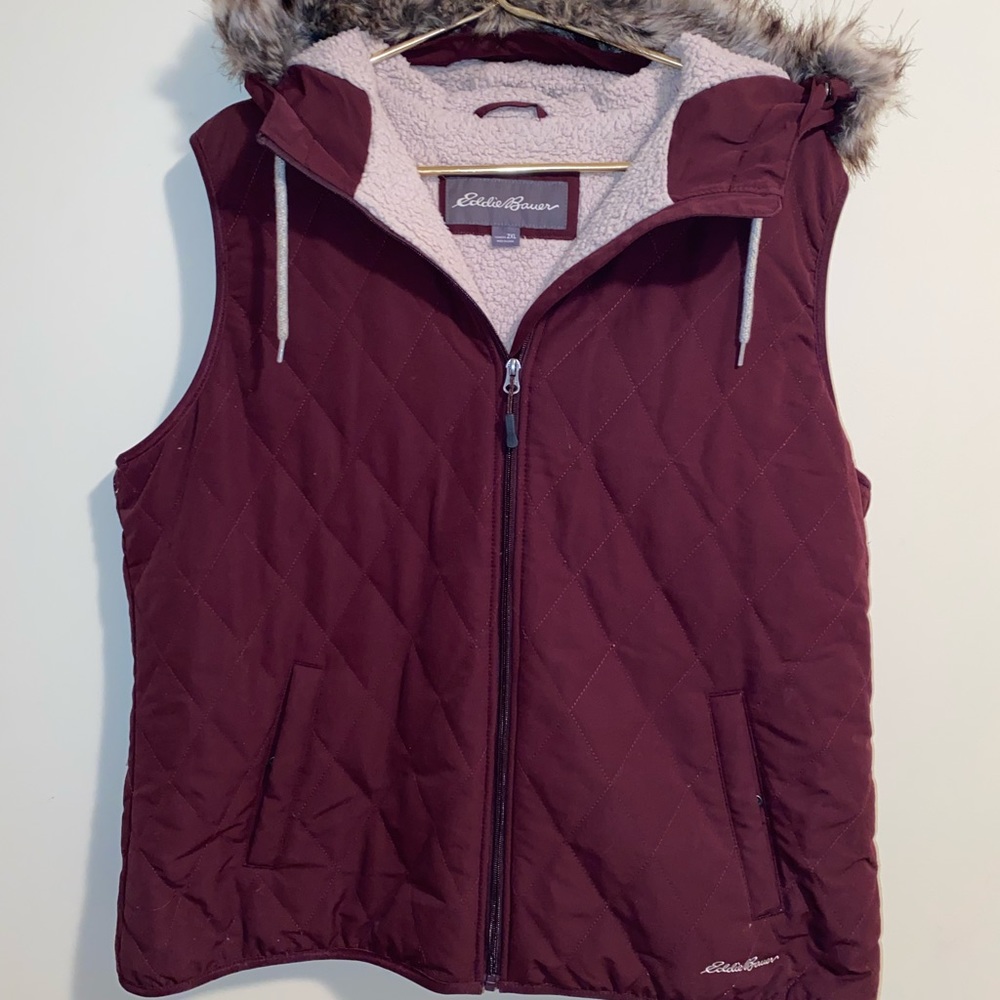 Eddie Bauer Vest Maroon Quilted Fur-lined Hood 2XL